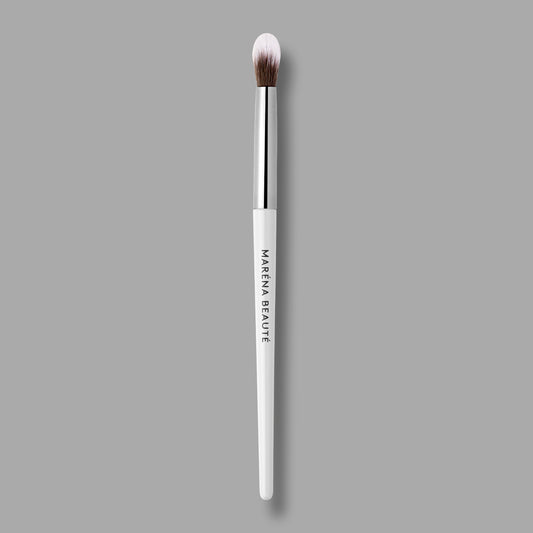 N° 4 NOSE AND EYE CONTOUR BRUSH